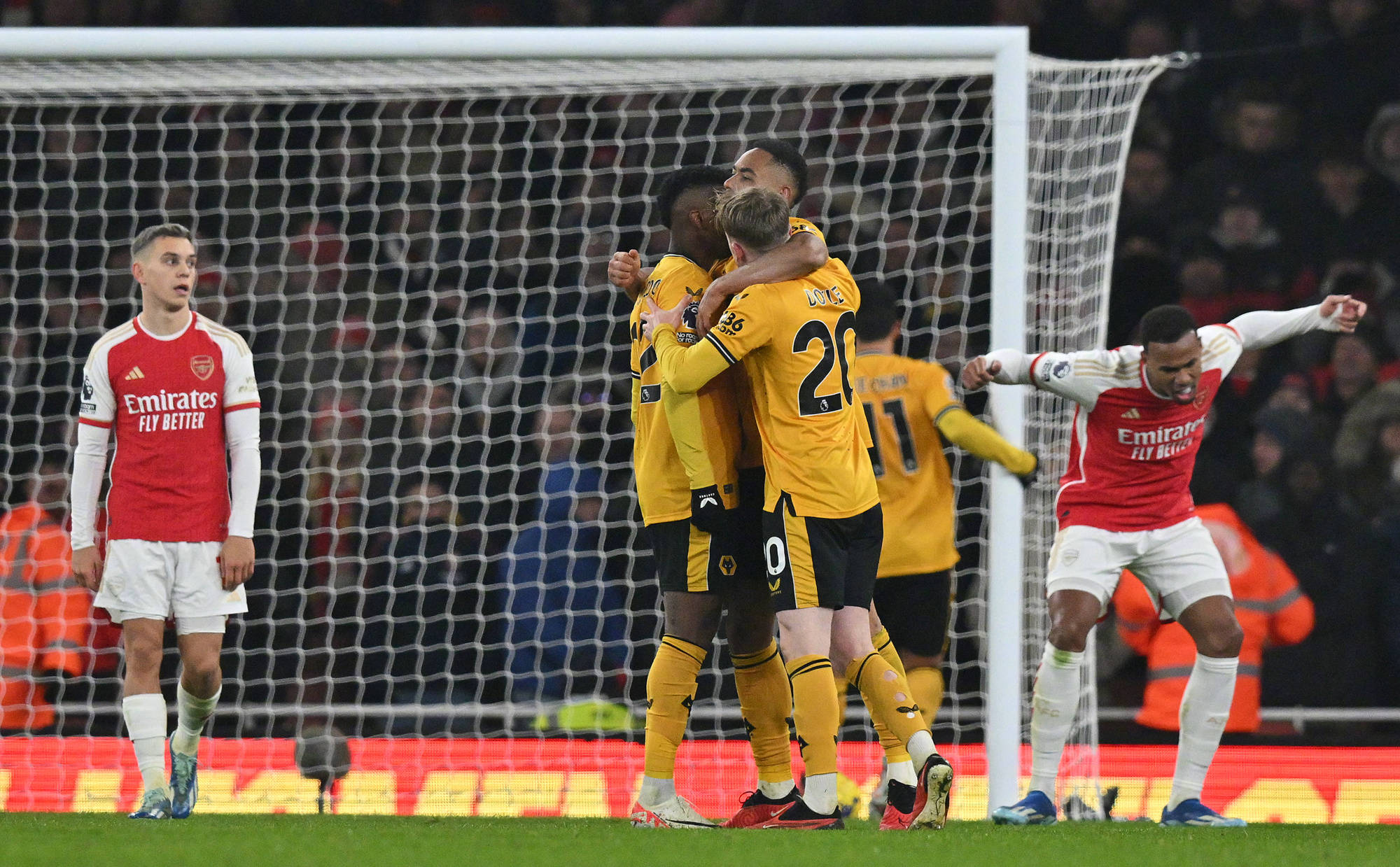 阿森纳中场状态火热,成为球队得分保障的简单介绍 阿森纳中场状态火热,成为球队得分保障的简单介绍