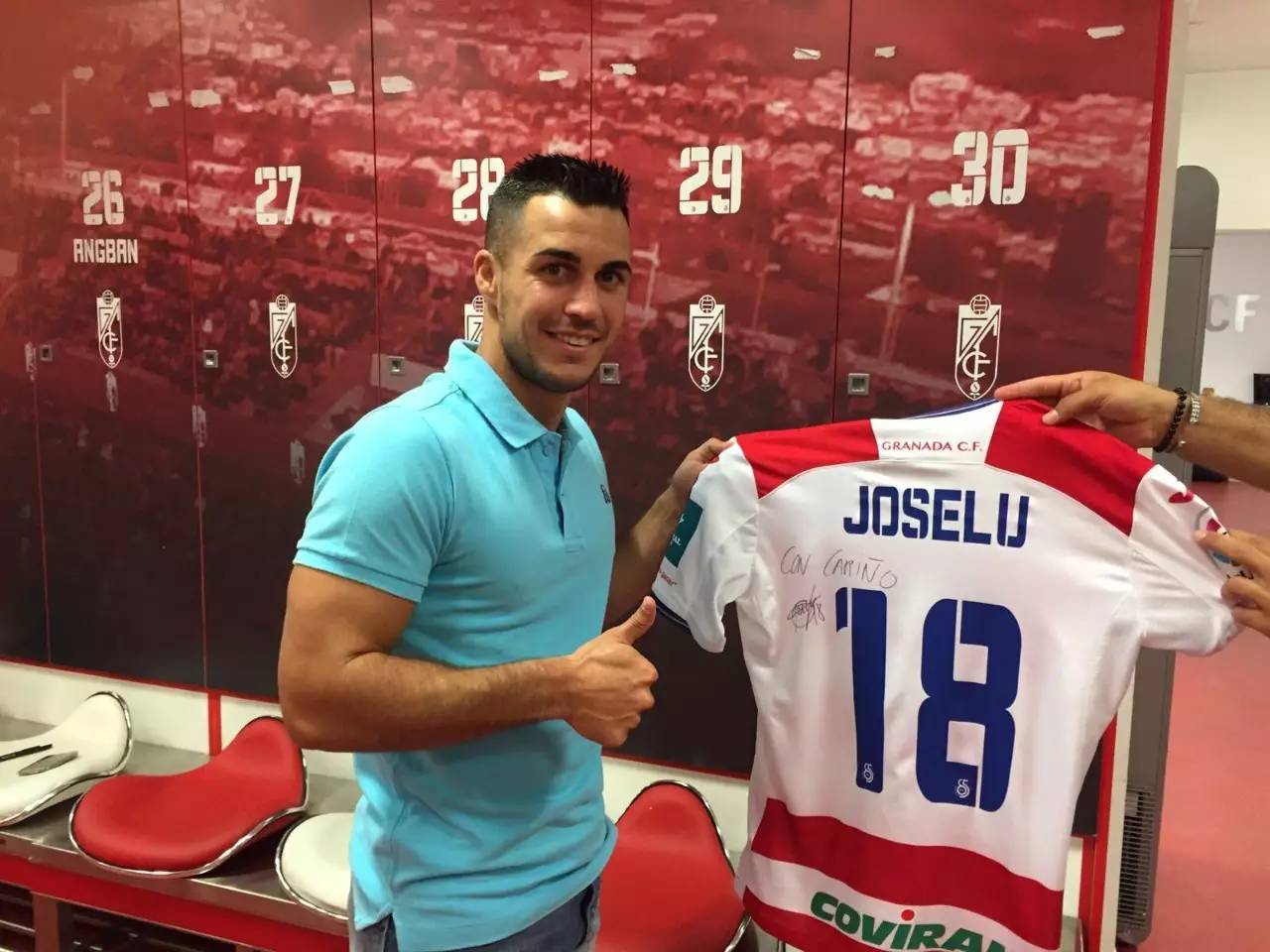 格拉纳达新晋射手梦幻进球，为球队带来领先的简单介绍