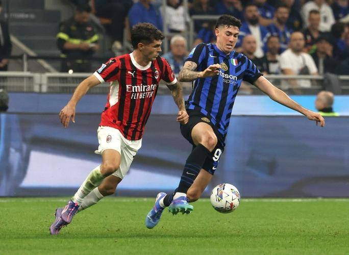 包含AC米兰决战乌迪内斯:冲刺三连胜的词条 包含AC米兰决战乌迪内斯:冲刺三连胜的词条