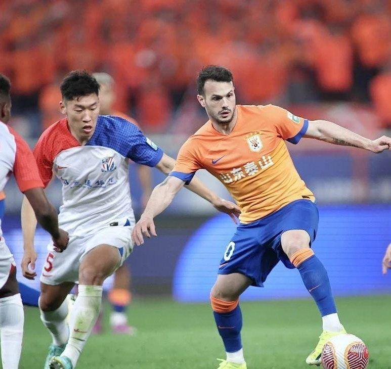 九游体育-申花外援连入两球，帮助球队战胜泰达