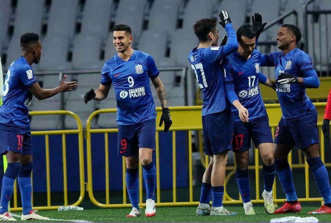 申花外援连入两球,帮助球队战胜泰达 申花外援连入两球,帮助球队战胜泰达