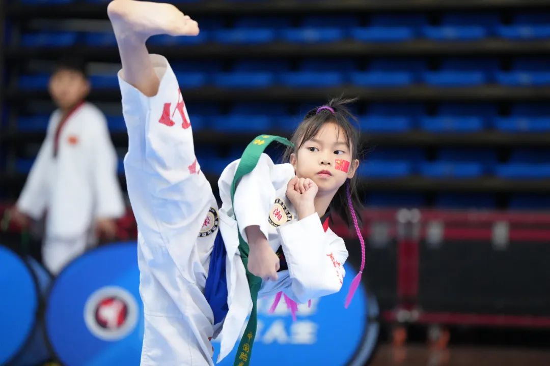 九游娱乐入口-关于跆拳道选拔赛选手秀出实力，展露过人能力的信息