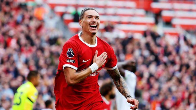 包含斯帕尔卡迎来两连胜,保持领先优势的词条 包含斯帕尔卡迎来两连胜,保持领先优势的词条