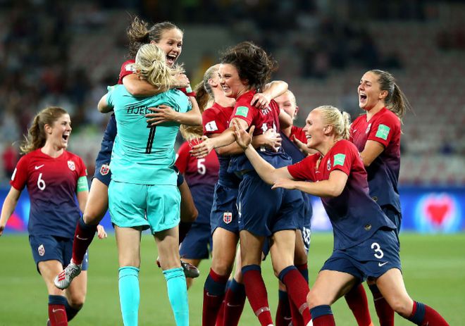 九游体育平台-加拿大女足比赛中，挪威队展现强大实力的简单介绍