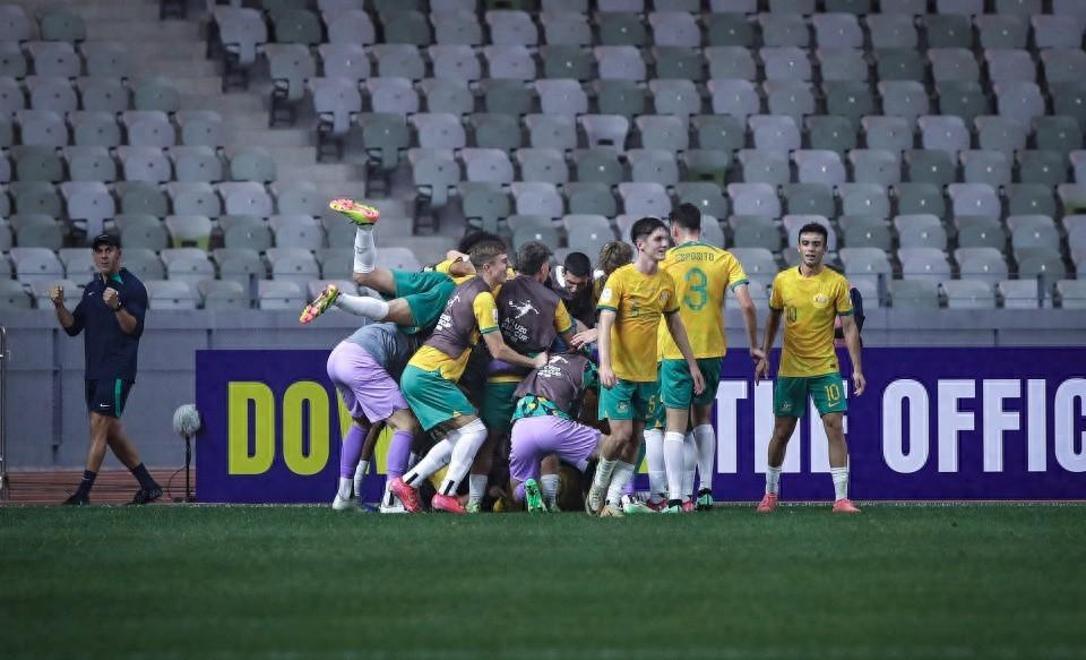 九游体育官方入口-亚洲顶尖球队的精彩对决引发热议