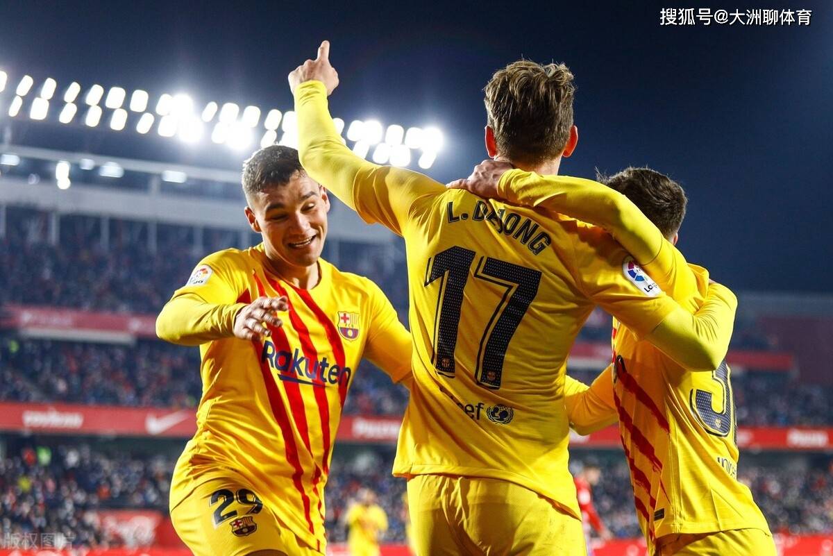 瓦伦西亚逼平强敌,小组晋级前景疑惑 瓦伦西亚逼平强敌,小组晋级前景疑惑