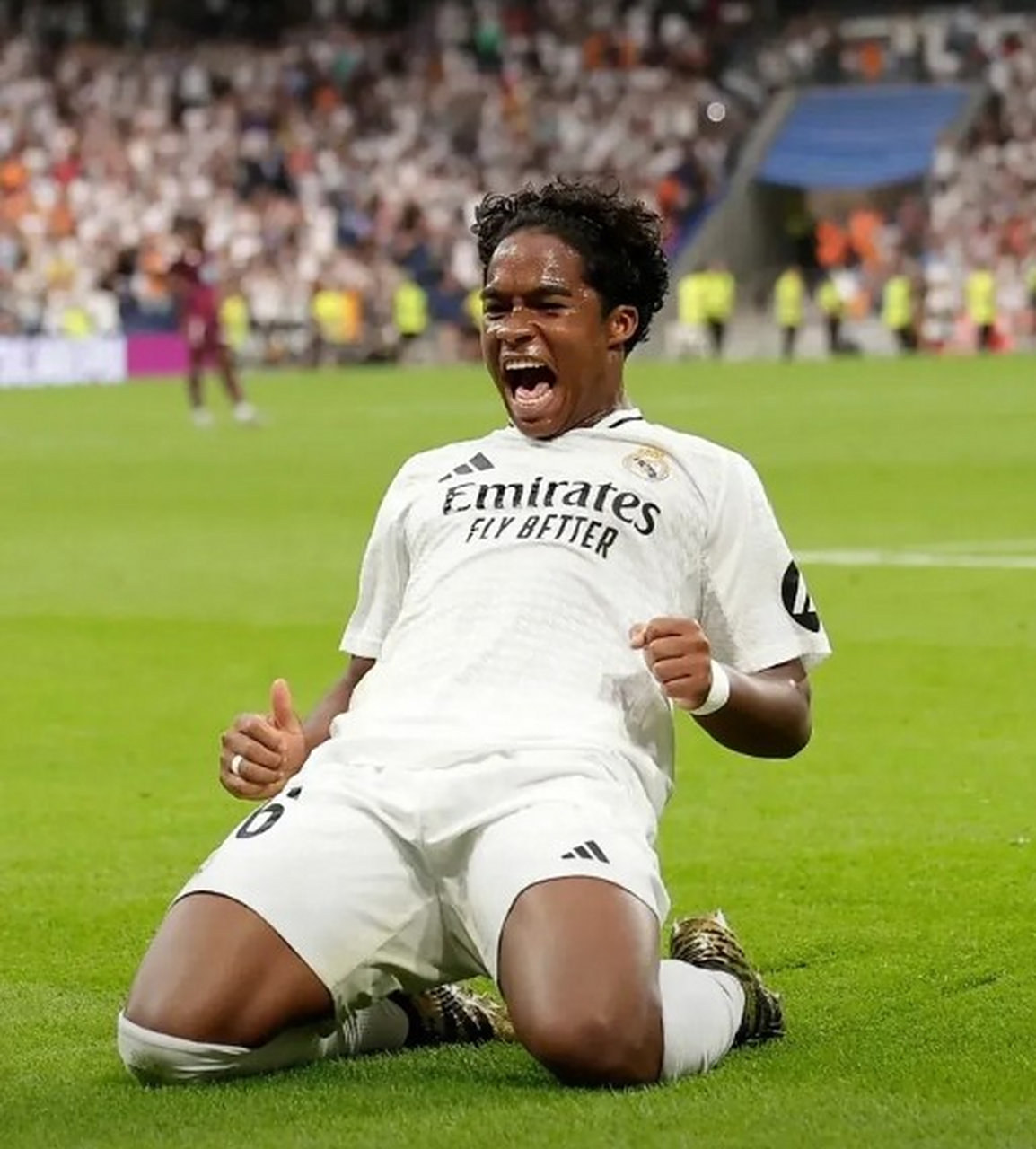 九游娱乐官方网站-皇家马德里主场全取三分，西甲领跑位置牢不可破