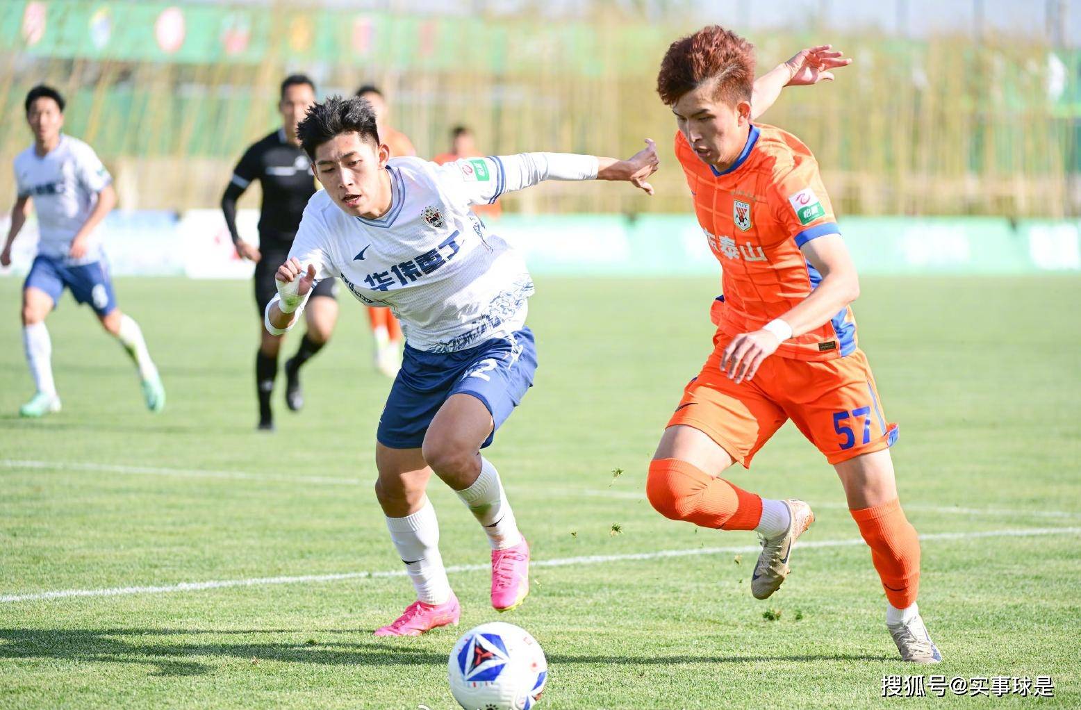 九游体育官方入口-球队换帅大动作，新教练带领队伍迎战挑战