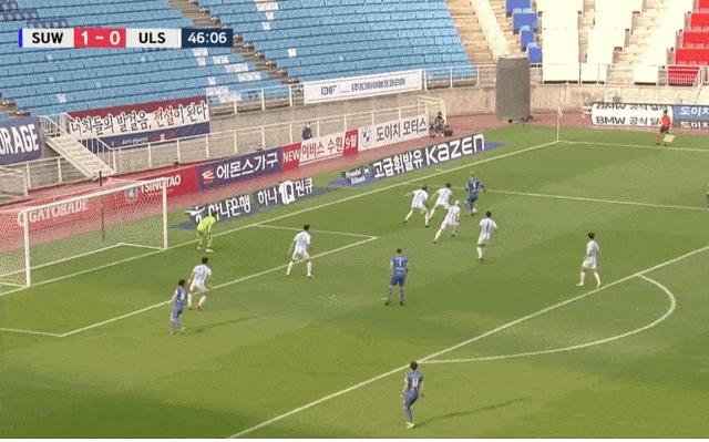 瓦拉多利德外援连入两球,领先对手 瓦拉多利德外援连入两球,领先对手