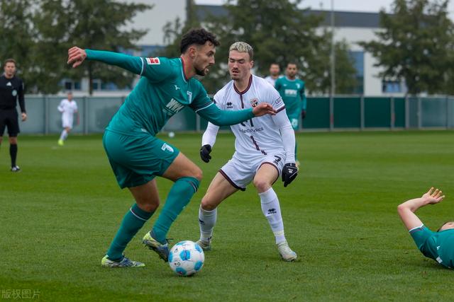 德甲劲旅勒沃库森击败奥格斯堡 德甲劲旅勒沃库森击败奥格斯堡