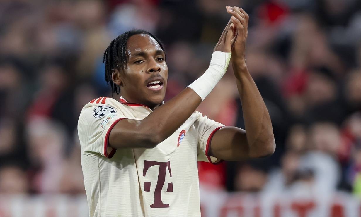 法国天才球员在洲际比赛中轻松破门 法国天才球员在洲际比赛中轻松破门