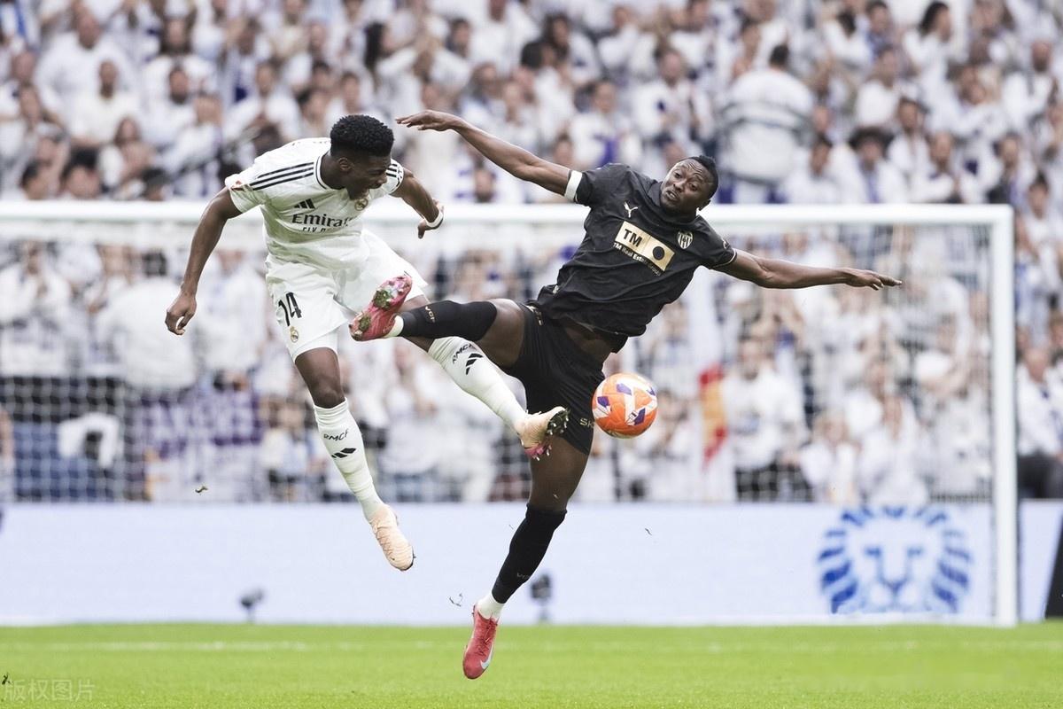 瓦伦西亚主场击败赫塔菲,保持保级希望 瓦伦西亚主场击败赫塔菲,保持保级希望