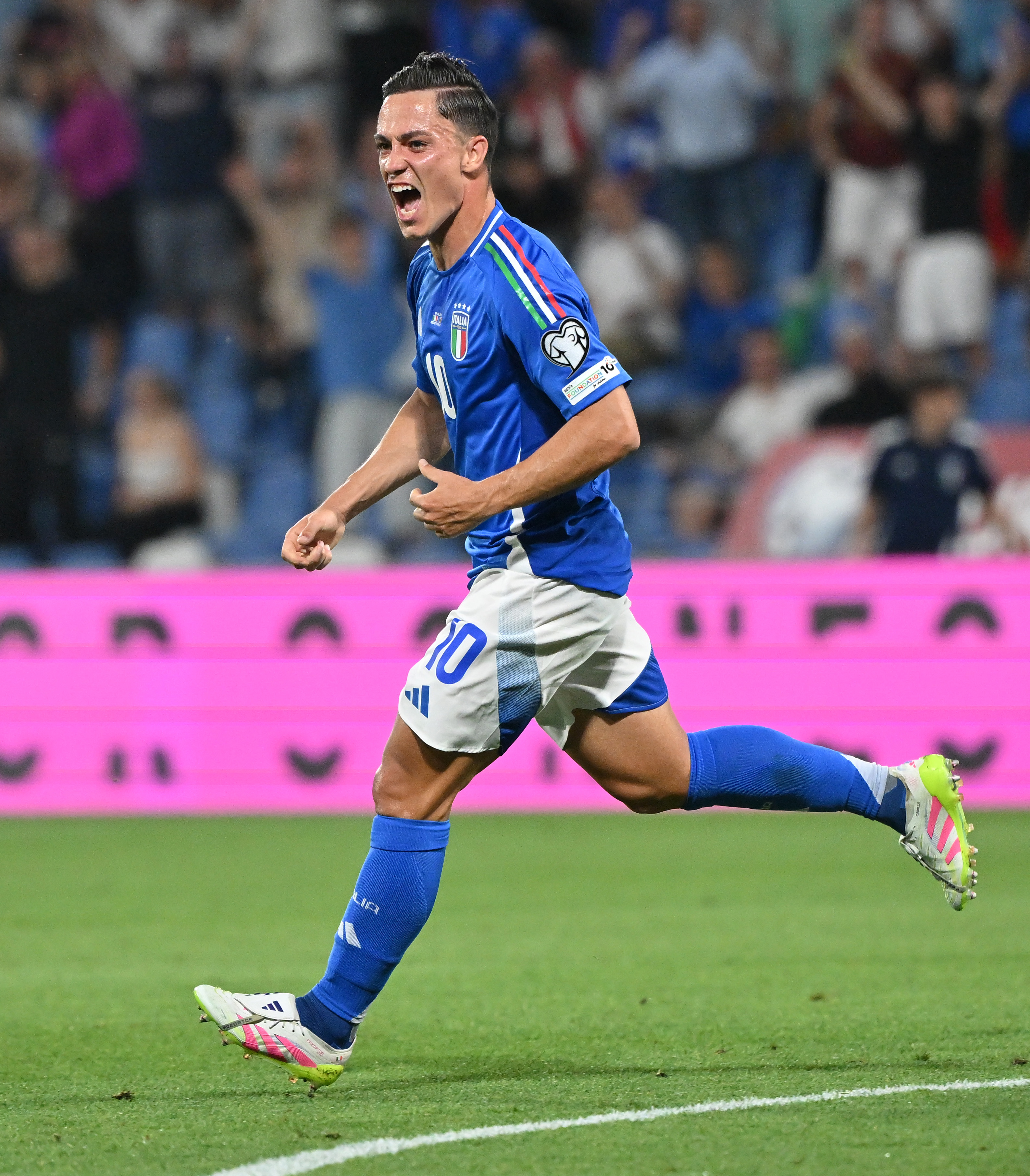 九游app下载-英国挑战意大利，半决赛打响