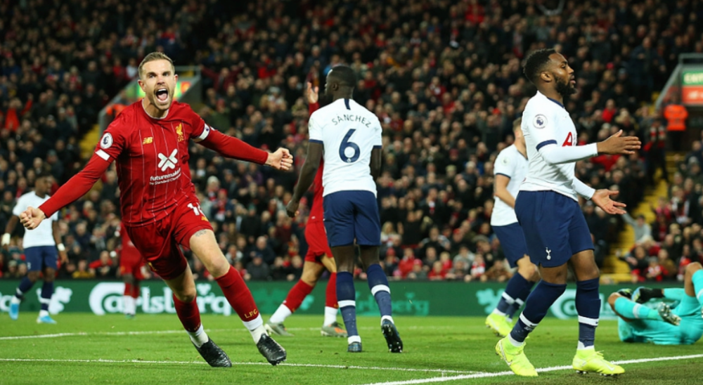 马赛主教练冷静指挥,率队完成惊险逆转 马赛主教练冷静指挥,率队完成惊险逆转