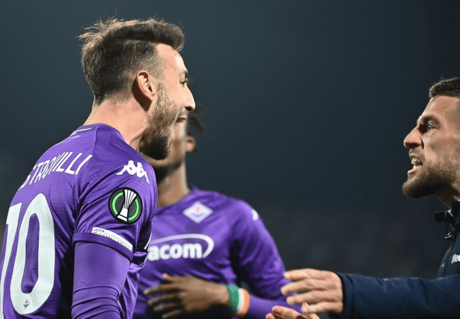 尤文图斯客场不敌佛罗伦萨,遭遇挫折 尤文图斯客场不敌佛罗伦萨,遭遇挫折