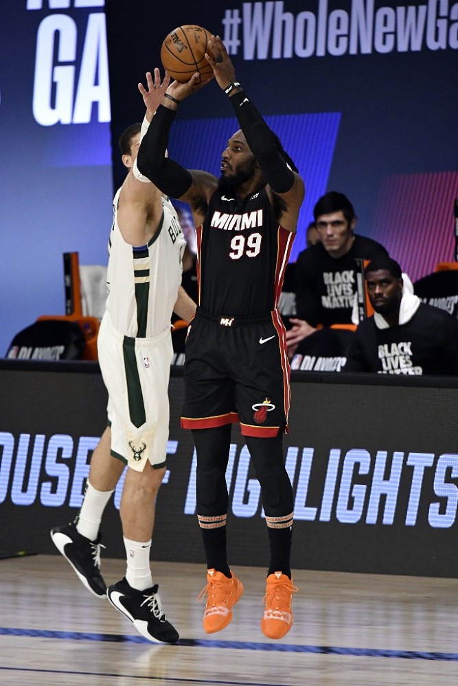 九游体育官方入口-温斯洛取得三双，带领热火获胜