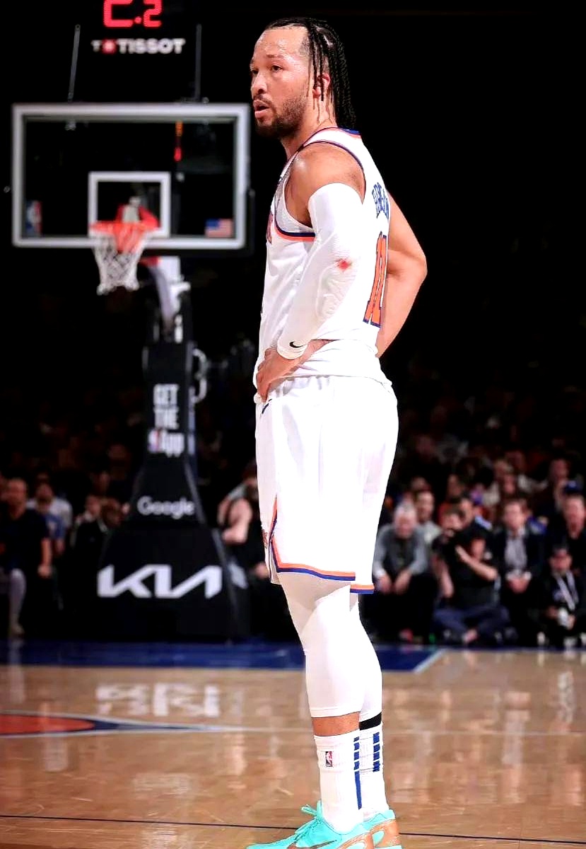 包含尼克斯球员接受手术,赛季前景蒙上阴影的词条 包含尼克斯球员接受手术,赛季前景蒙上阴影的词条