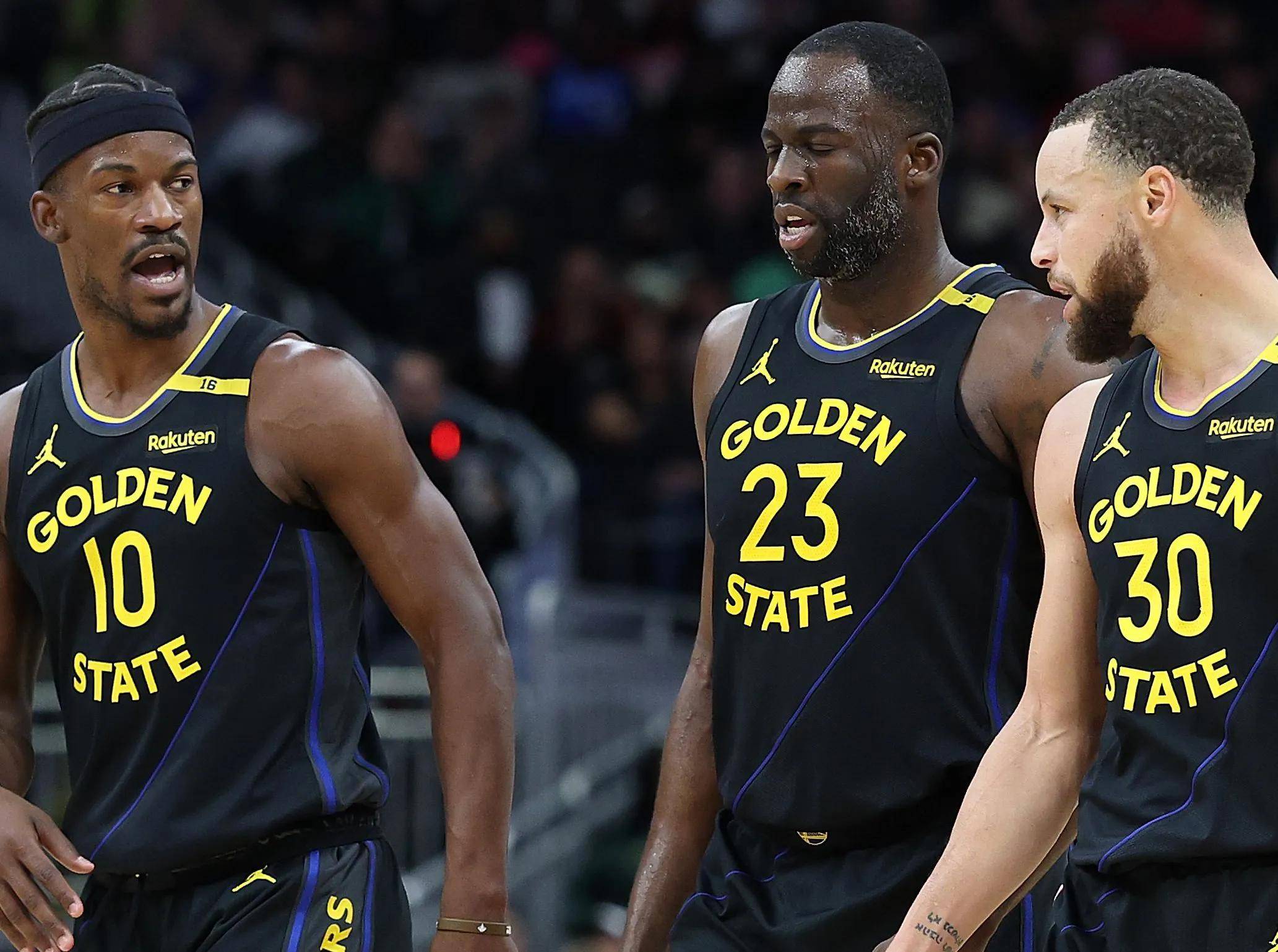 勇士队连胜开局,库里状态回勇再现巅峰 勇士队连胜开局,库里状态回勇再现巅峰