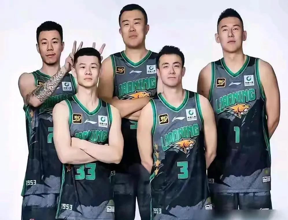 强队对决:辽宁队与广东队将展开较量 强队对决:辽宁队与广东队将展开较量