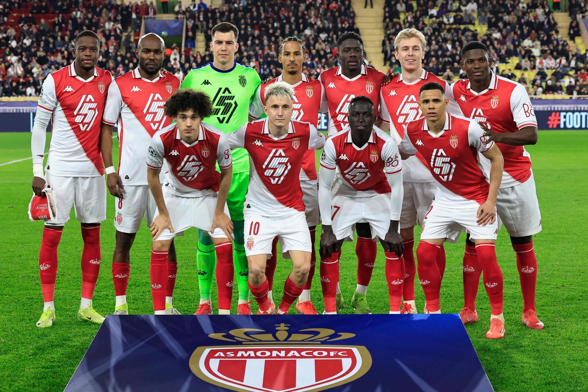 九游娱乐app下载-斯图加特主场落败，球队欲拒保级危机的简单介绍