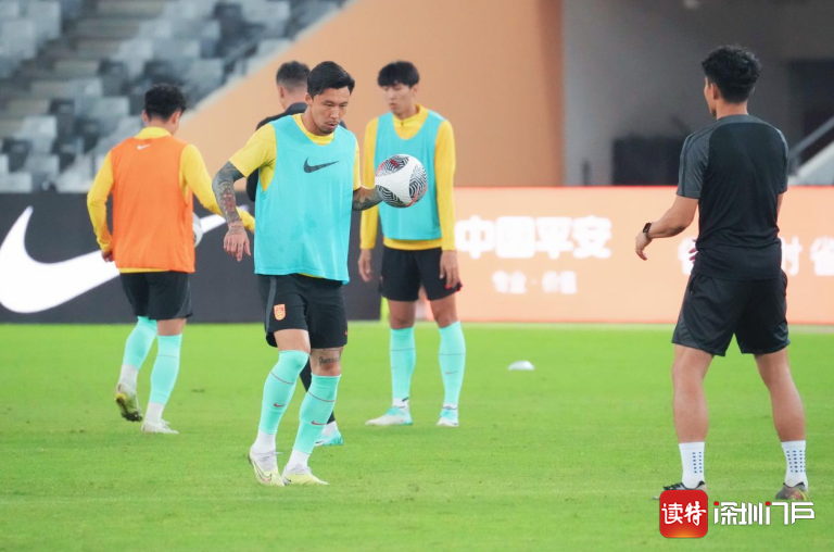 九游体育APP下载-俄罗斯队主帅：全队备战场上无限拼搏