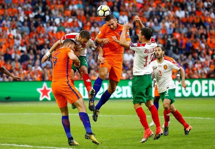 俄罗斯主场逼平瑞典,晋级前景堪忧 俄罗斯主场逼平瑞典,晋级前景堪忧