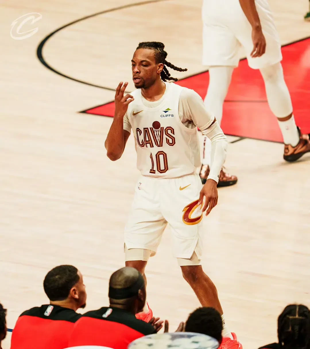 九游游戏-关于骑士队痛失胜利，塞克斯顿无力回天的信息