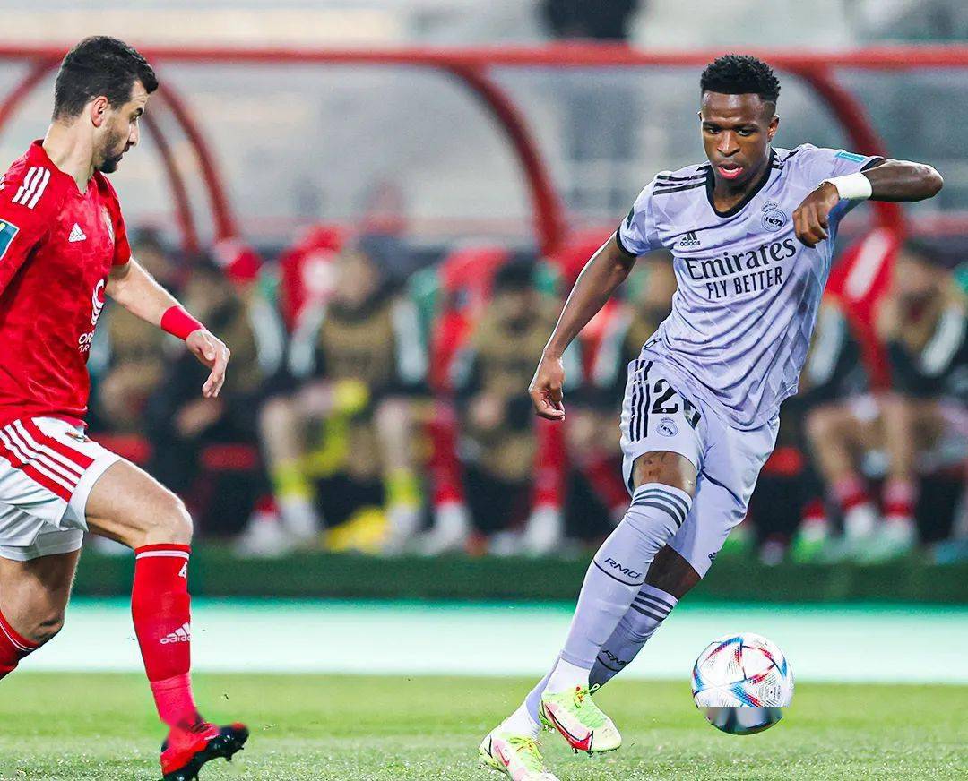 国王核心回归状态,率领球队大胜对手 国王核心回归状态,率领球队大胜对手