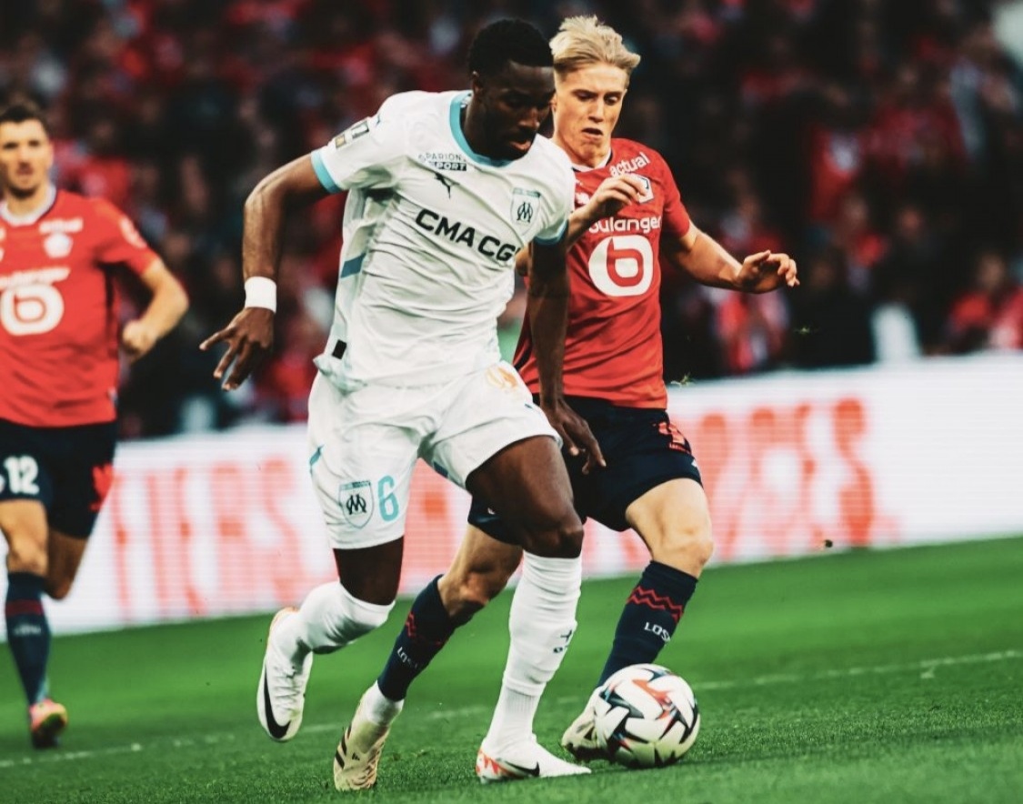 里尔门将再度神勇,逆天扑救帮助球队取胜 里尔门将再度神勇,逆天扑救帮助球队取胜