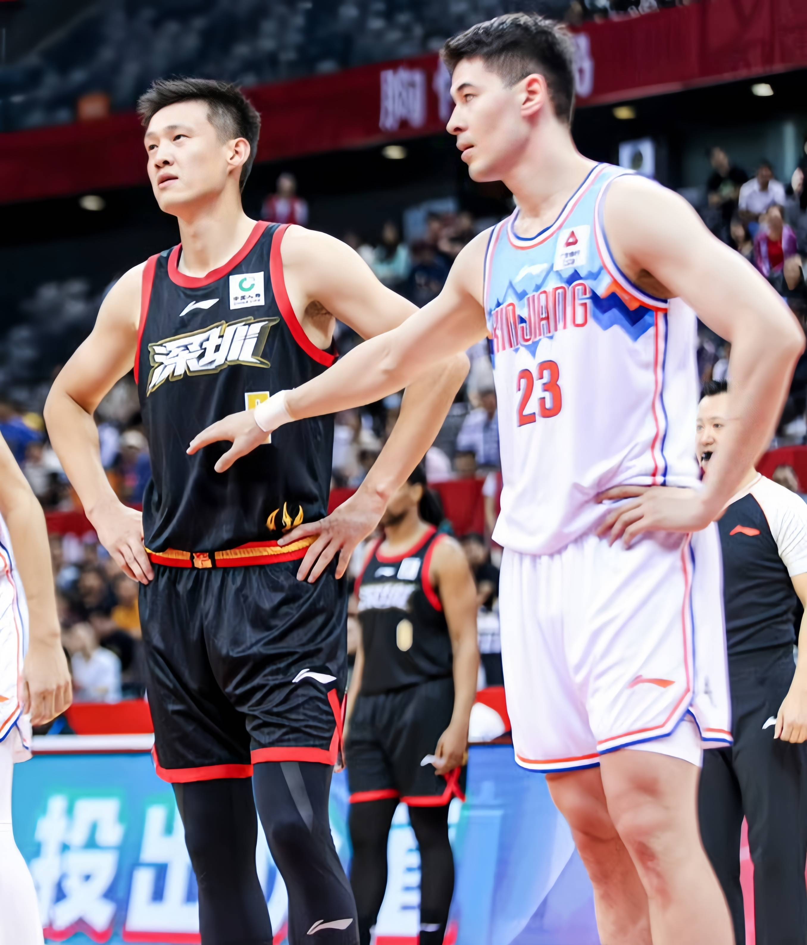 新疆男篮迎战山西队力争主场胜利 新疆男篮迎战山西队力争主场胜利