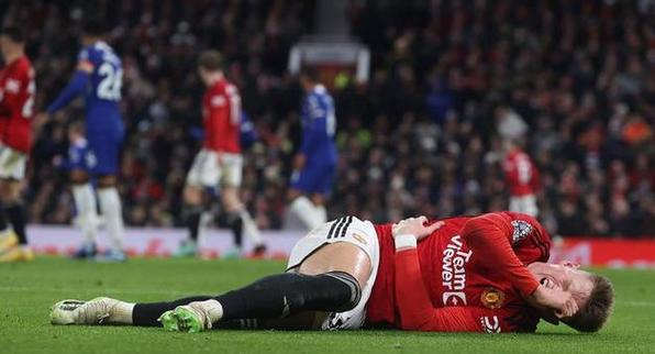 集体失常引发连败，球队面临危机加大