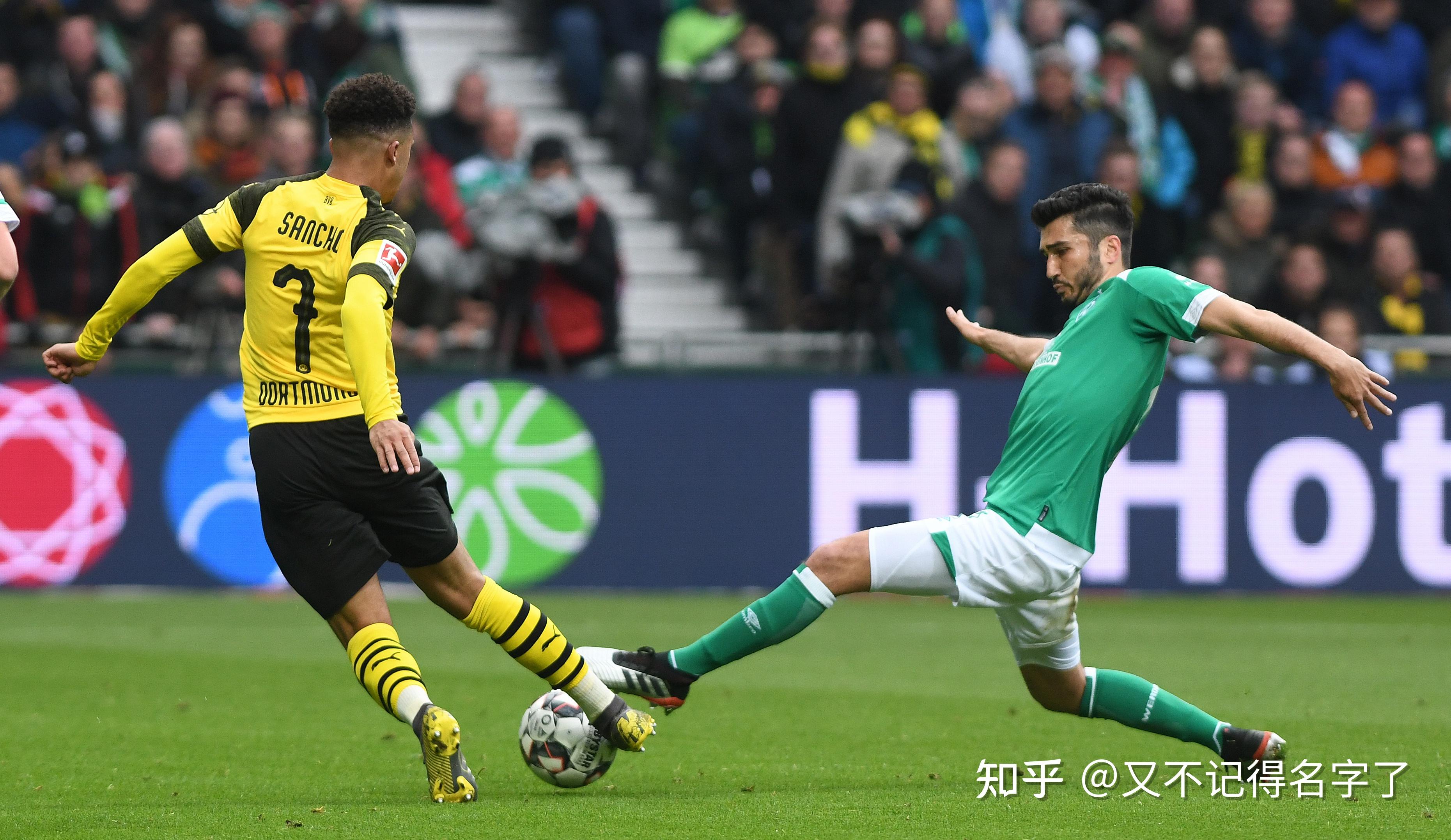 多特蒙德火力全开，轻松击溃对手