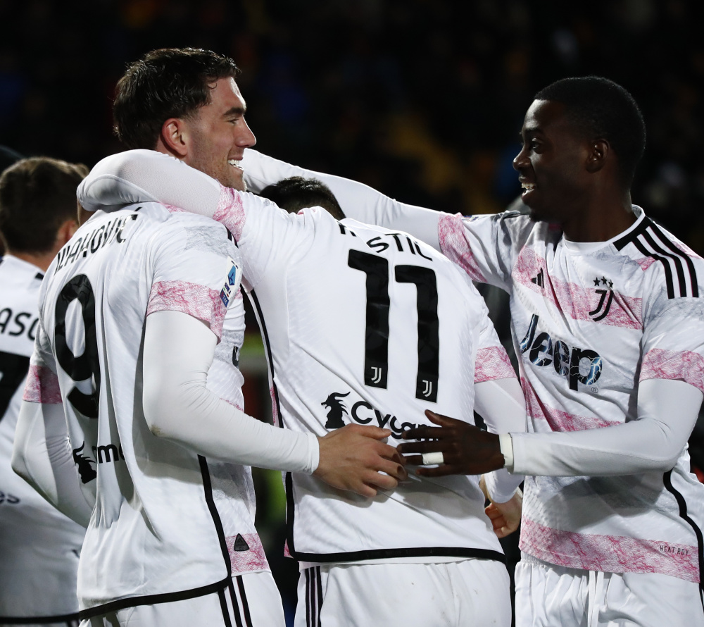 关于尤文图斯队在国际足球比赛中一骑绝尘的信息 关于尤文图斯队在国际足球比赛中一骑绝尘的信息