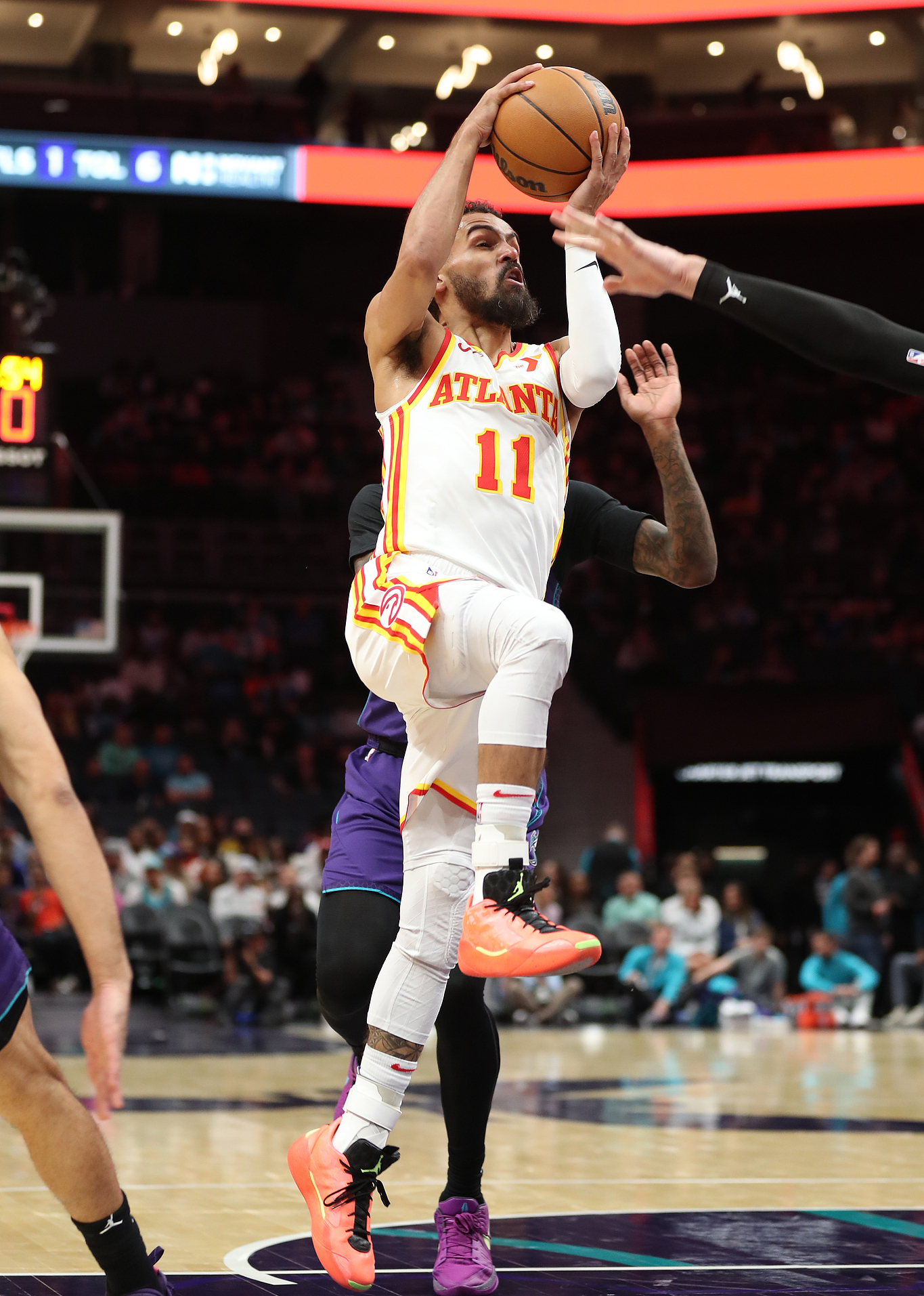 老鹰队横扫公牛队,晋级半决赛 老鹰队横扫公牛队,晋级半决赛