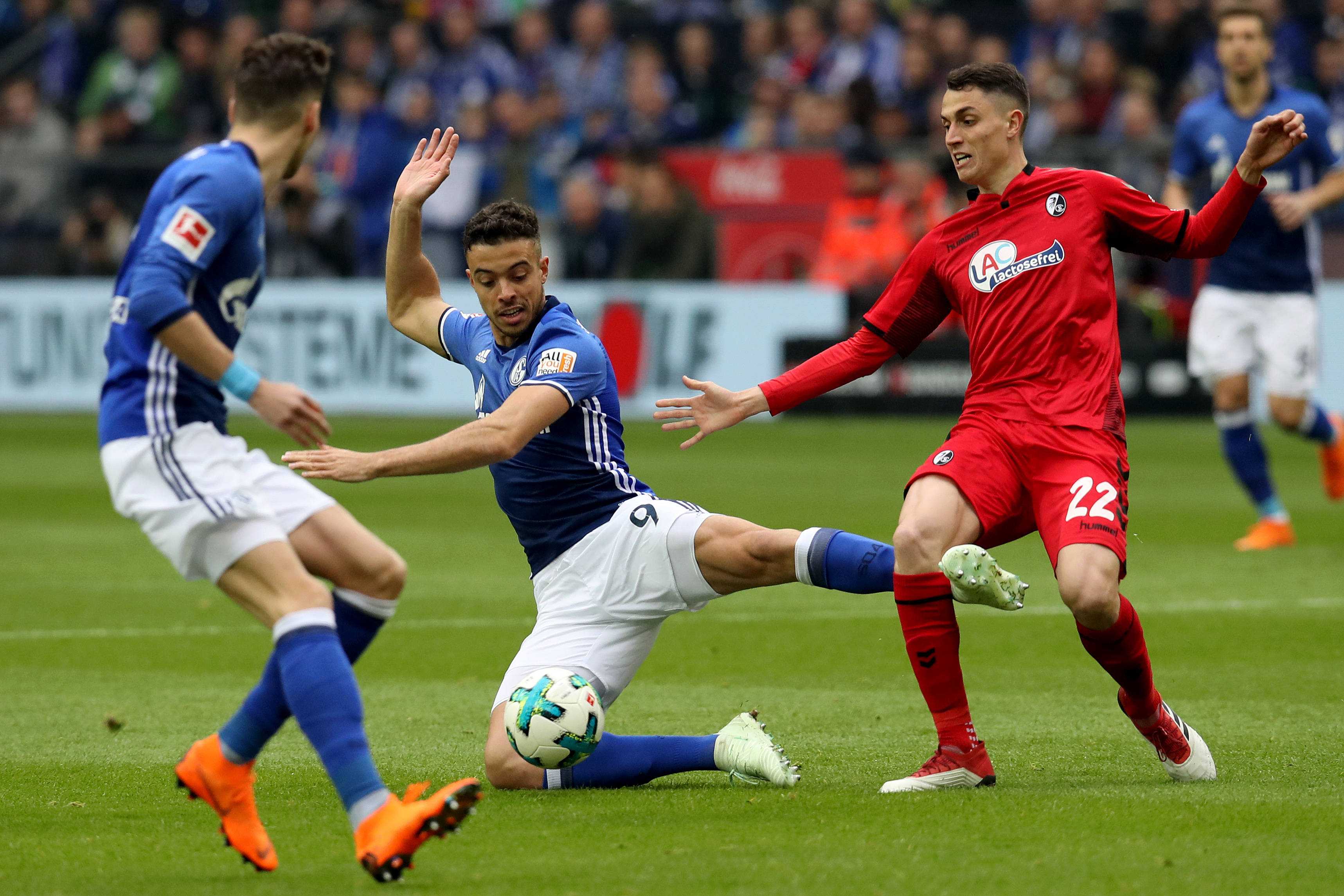 九游VIP-热血沸腾！欧预赛精彩纷呈，势均力敌