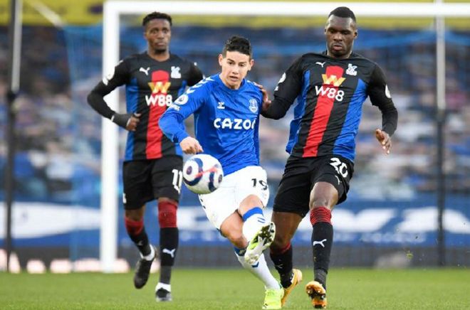 9you娱乐-球队主帅意外离职，谁将接任带领球队走向胜利