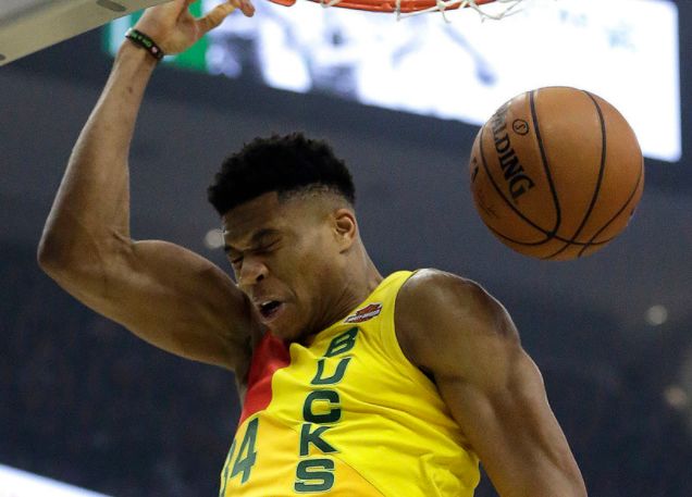 雄鹿上演逆袭，成功登顶东部榜首