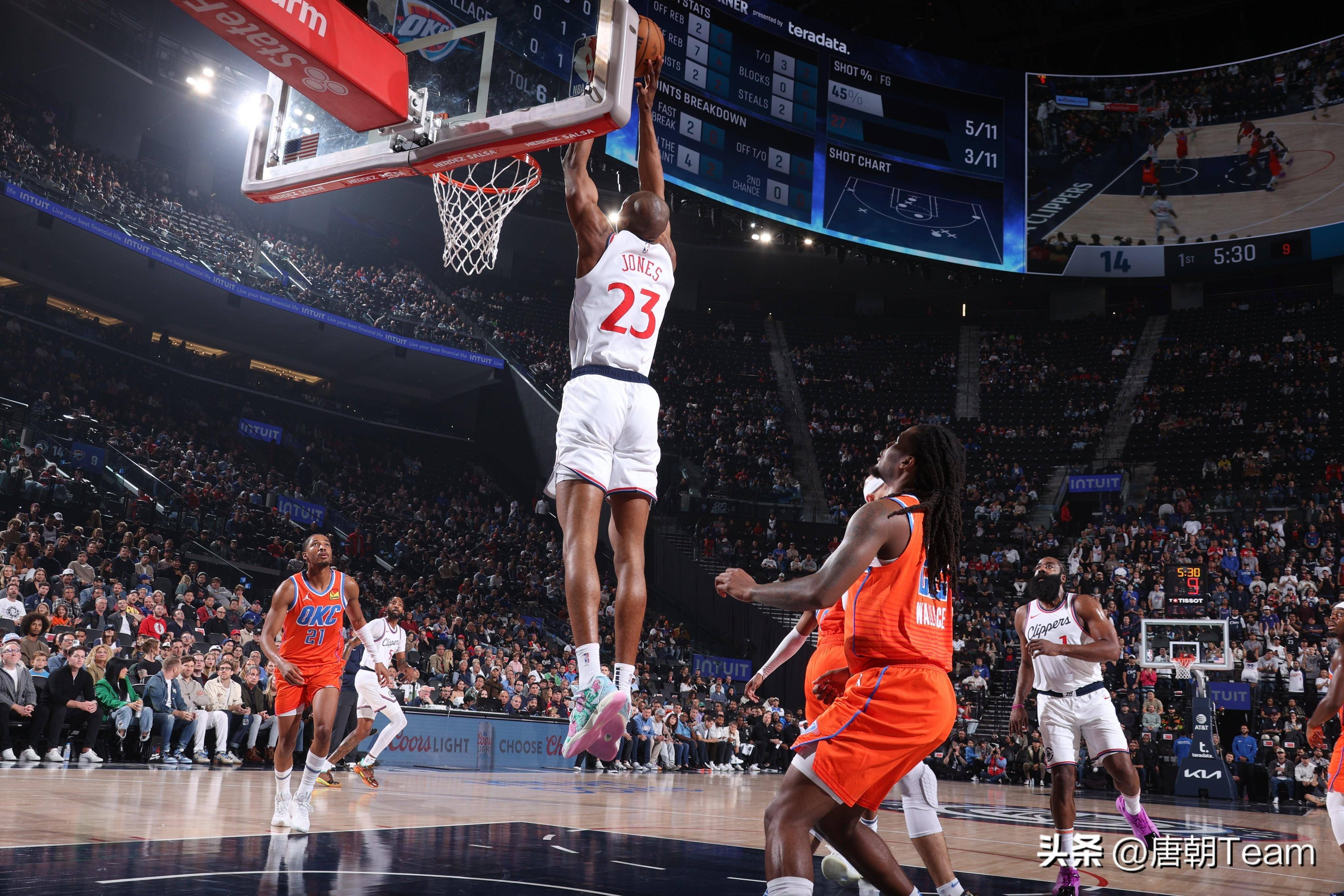 奥格斯堡球队迅速扭转颓势,连胜势头强劲 奥格斯堡球队迅速扭转颓势,连胜势头强劲