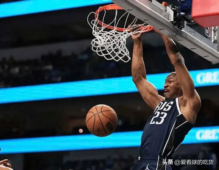 九游体育-独行侠碾压广东队，拉文带队取胜